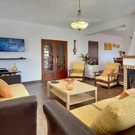 Cabrita Villa