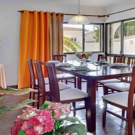 Cabrita Villa